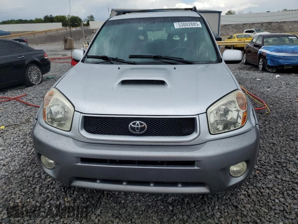 2005 Toyota RAV4 with VIN JTEGD20V850085361, listed as a Copart auction lot 53002885 with 295,759 mi miles and Salvage Title. Bid and sale history available at DreamBid. Image 5.