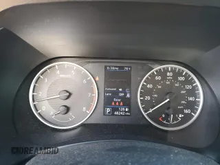 2020 Nissan Sentra S z VIN 3N1AB8BV0LY255623, wystawiony jako Copart lot #52204905 z przebiegiem 48 242 mil mil oraz Czysty tytuł • Clean title. Historia ofert i sprzedaży dostępna na DreamBid. Obrazek 9.