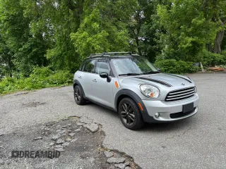 2014 MINI Countryman z VIN WMWZB3C52EWR42367, wystawiony jako Copart lot #58047615 z przebiegiem 137 221 mil mil oraz Czysty tytuł • Clean title. Historia ofert i sprzedaży dostępna na DreamBid. Obrazek 1.