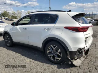 2020 Kia Sportage EX z VIN KNDPNCAC0L7805972, wystawiony jako Copart lot #52038825 z przebiegiem 65 794 mil mil oraz Szkoda całkowita • Salvage title. Historia ofert i sprzedaży dostępna na DreamBid. Obrazek 2.