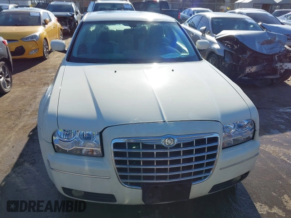 2008 Chrysler 300 Touring with VIN 2C3LA53G58H224652, listed as a IAAI auction lot 41460154 with 274,575 mi miles. Bid and sale history available at carsss.com. Image 12.