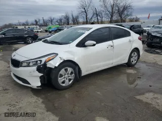 2018 Kia Forte LX with VIN 3KPFL4A76JE260688, listed as a Copart auction lot 44313295 with 123,884 mi miles and Salvage Title. Bid and sale history available at carsss.com. Image 1.