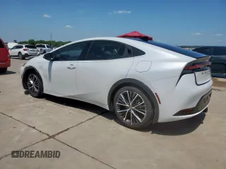 2024 Toyota Prius LE z VIN JTDACAAUXR3022411, wystawiony jako Copart lot #58263865 z przebiegiem 12 783 mil mil oraz Szkoda całkowita • Salvage title. Historia ofert i sprzedaży dostępna na DreamBid. Obrazek 2.