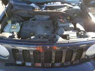 2011 Jeep Patriot Latitude X with VIN 1J4NF4GB9BD109095, listed as a Copart auction lot 44714885 with 175,532 mi miles and Clean Title. Bid and sale history available at DreamBid. Image 12.