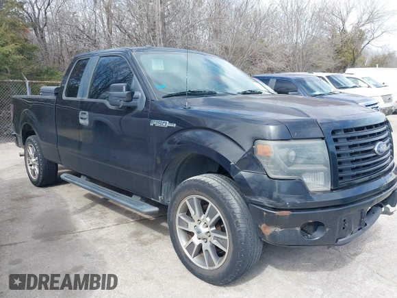 2014 Ford F-150 XL z VIN 1FTEX1CM2EKD58069, wystawiony jako IAAI lot #41783390 z przebiegiem 181 398 mil mil oraz . Historia ofert i sprzedaży dostępna na DreamBid. Obrazek 1.