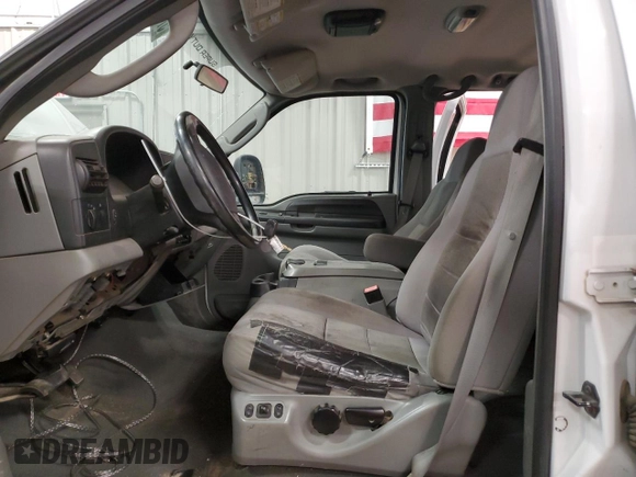 2005 Ford F-250 XL with VIN 1FTSW21P35EC79548, listed as a Copart auction lot 57217535 with 206,502 mi miles and Clean title. Bid and sale history available at DreamBid. Image 7.