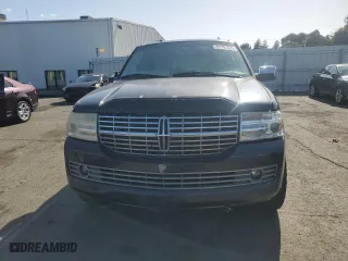 2007 Lincoln Navigator with VIN 5LMFU28567LJ10966, listed as a Copart auction lot 51797625 with 208,956 mi miles and Clean Title. Bid and sale history available at carsss.com. Image 5.