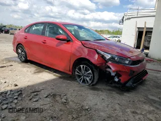2024 Kia Forte LXS with VIN 3KPF24AD6RE733994, listed as a Copart auction lot 53952445 with 19,973 mi miles and Non Repairable. Bid and sale history available at carsss.com. Image 4.