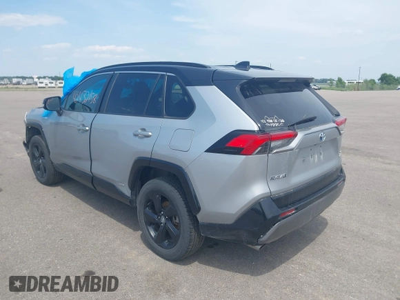2020 Toyota RAV4 Hybrid XSE с VIN 2T3EWRFV8LW049670, выставлен на аукционе IAAI как лот 42432158 с пробегом 144 118 миль миль и . История ставок и продаж доступна на DreamBid. Изображение 3.