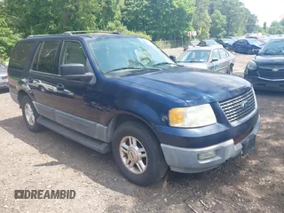 2003 Ford Expedition Special Service z VIN 1FMPU16L93LB75064, wystawiony jako IAAI lot #42558257 z przebiegiem 130 769 mil mil oraz . Historia ofert i sprzedaży dostępna na DreamBid. Obrazek 1.