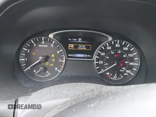 2017 Nissan Pathfinder SV with VIN 5N1DR2MM2HC633380, listed as a IAAI auction lot 41710351 with 90,602 mi miles. Bid and sale history available at carsss.com. Image 7.