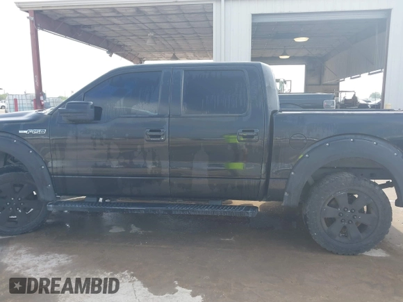 2012 Ford F-150 XL z VIN 1FTFW1CF2CFB42091, wystawiony jako IAAI lot #42258029 z przebiegiem 230 391 mil mil oraz . Historia ofert i sprzedaży dostępna na DreamBid. Obrazek 14.