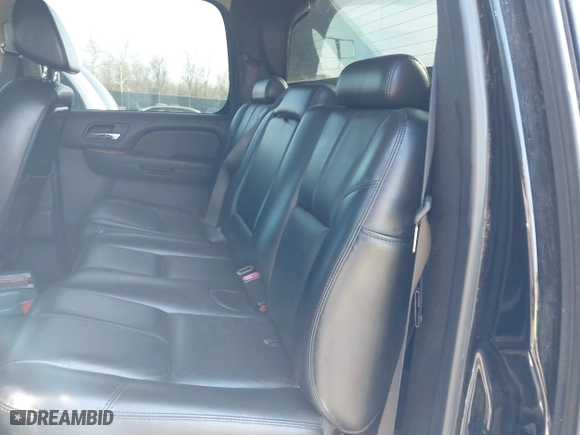2008 Chevrolet Avalanche LT w/1LT with VIN 3GNFK12348G157837, listed as a IAAI auction lot 41969260 with 192,658 mi miles. Bid and sale history available at carsss.com. Image 8.