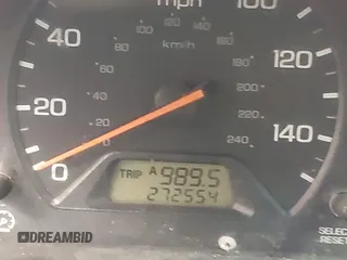 2000 Honda Accord SE с VIN 1HGCG5673YA051154, выставлен на аукционе IAAI как лот 41382000 с пробегом 272 554 миль миль и . История ставок и продаж доступна на DreamBid. Изображение 16.