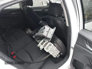 2019 Honda Civic EX с VIN JHMFC1F39KX010592, выставлен на аукционе IAAI как лот 42327745 с пробегом 92 906 миль миль и . История ставок и продаж доступна на DreamBid. Изображение 8.