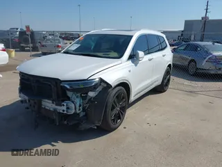 2020 Cadillac XT6 FWD Premium Luxury z VIN 1GYKPERS1LZ103976, wystawiony jako IAAI lot #41679005 z przebiegiem 57 249 mil mil oraz . Historia ofert i sprzedaży dostępna na DreamBid. Obrazek 19.