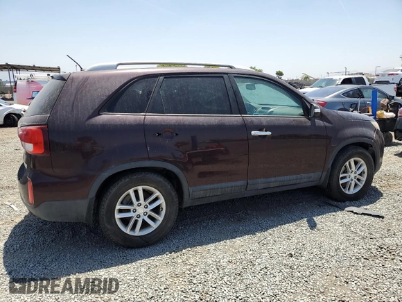 2014 Kia Sorento LX z VIN 5XYKT4A63EG434490, wystawiony jako Copart lot #57361795 z przebiegiem 146 278 mil mil oraz Czysty tytuł • Clean title. Historia ofert i sprzedaży dostępna na DreamBid. Obrazek 3.