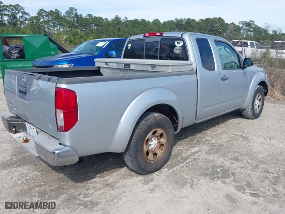 2007 Nissan Frontier XE with VIN 1N6BD06T17C411427, listed as a IAAI auction lot 41843472 with 223,339 mi miles. Bid and sale history available at carsss.com. Image 4.