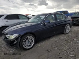 2013 BMW 3 Series 335i xDrive z VIN WBA3B9G53DNR89656, wystawiony jako Copart lot #54141205 z przebiegiem 119 063 mil mil oraz Szkoda całkowita • Salvage title. Historia ofert i sprzedaży dostępna na DreamBid. Obrazek 1.