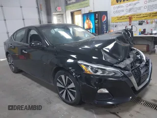 2021 Nissan Altima SV with VIN 1N4BL4DV0MN403066, listed as a IAAI auction lot 42125170 with 87,505 mi miles and . Bid and sale history available at DreamBid. Image 1.