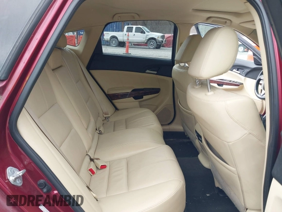 2010 Honda Crosstour EX-L z VIN 5J6TF2H59AL003951, wystawiony jako IAAI lot #41737570 z przebiegiem 191 319 mil mil oraz . Historia ofert i sprzedaży dostępna na DreamBid. Obrazek 8.
