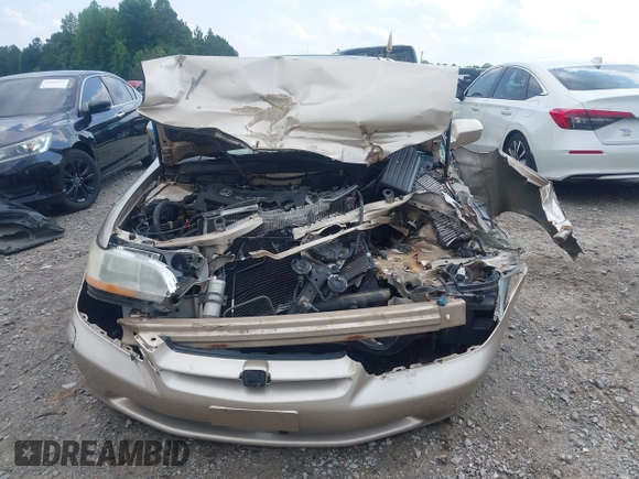 2000 Honda Accord EX z VIN 1HGCG1653YA030361, wystawiony jako IAAI lot #42268744 z przebiegiem 53 809 mil mil oraz . Historia ofert i sprzedaży dostępna na DreamBid. Obrazek 12.