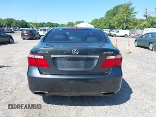 2008 Lexus LS 460 with VIN JTHBL46F885083337, listed as a IAAI auction lot 42409781 with 162,018 mi miles and . Bid and sale history available at DreamBid. Image 16.