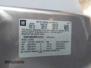 2014 GMC Yukon XL SLT with VIN 1GKS1KE06ER127515, listed as a IAAI auction lot 40990479 with 236,725 mi miles. Bid and sale history available at carsss.com. Image 9.