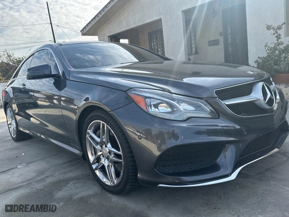 2014 Mercedes-Benz E-Class E 550 with VIN WDDKJ7DB2EF233463, listed as a Copart auction lot 83615894 with 112,537 mi miles and Clean Title. Bid and sale history available at carsss.com. Image 1.