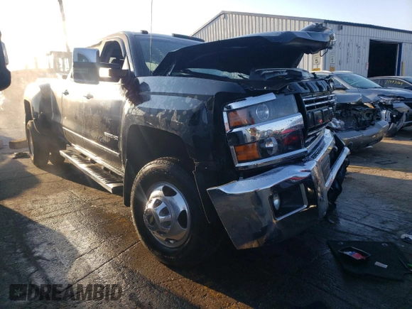 2016 Chevrolet Silverado 3500HD LTZ with VIN 1GC4K0E85GF277602, listed as a Copart auction lot 71300534 with 395,758 mi miles and Salvage Title. Bid and sale history available at carsss.com. Image 4.