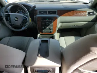 2008 Chevrolet Suburban 2LT with VIN 3GNFC16048G195436, listed as a Copart auction lot 55830515 with 243,456 mi miles and Salvage title. Bid and sale history available at DreamBid. Image 8.
