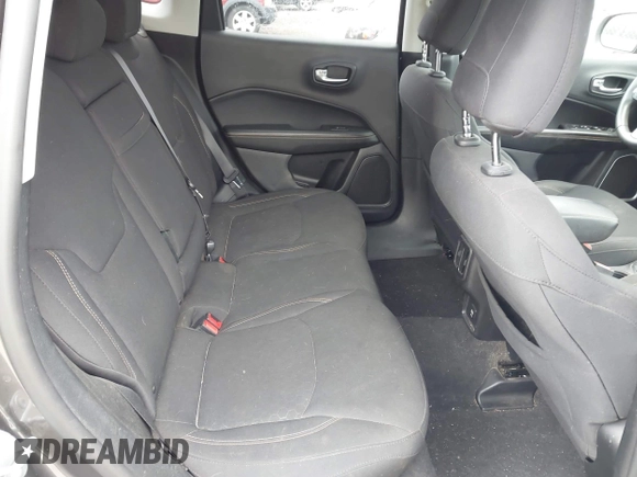 2018 Jeep Compass Sport с VIN 3C4NJCABXJT271687, выставлен на аукционе IAAI как лот 42644247 с пробегом 124 233 миль миль и . История ставок и продаж доступна на DreamBid. Изображение 8.