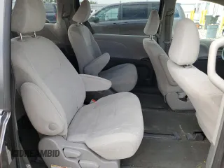 2019 Toyota Sienna L with VIN 5TDZZ3DC3KS969164, listed as a Copart auction lot 61050314 with 140,840 mi miles and Salvage Title. Bid and sale history available at carsss.com. Image 10.