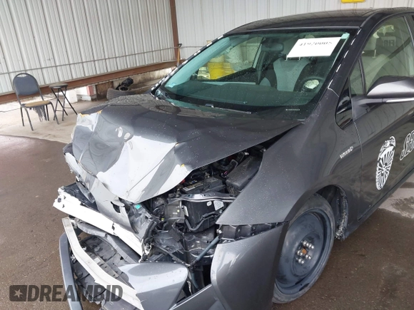 2016 Toyota Prius Two z VIN JTDKBRFU8G3008146, wystawiony jako IAAI lot #41920005 z przebiegiem 116 613 mil mil oraz . Historia ofert i sprzedaży dostępna na DreamBid. Obrazek 19.