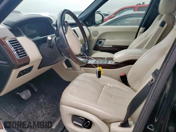 2015 Land Rover Range Rover HSE z VIN SALGS2VF2FA242530, wystawiony jako Copart lot #56697235 z przebiegiem 128 106 mil mil oraz Szkoda całkowita • Salvage title. Historia ofert i sprzedaży dostępna na DreamBid. Obrazek 7.