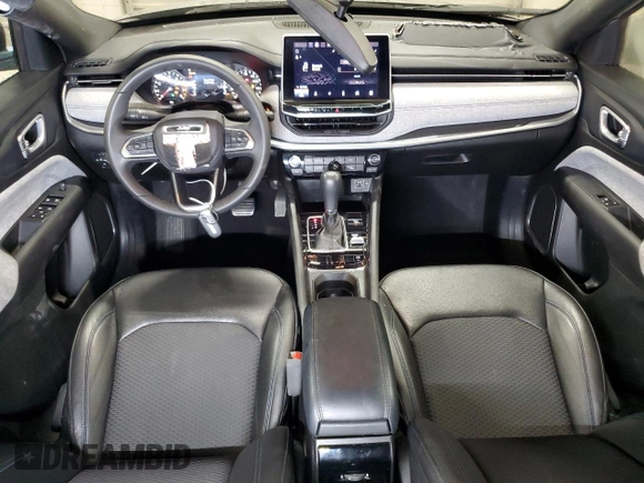 2024 Jeep Compass Latitude с VIN 3C4NJDBN8RT603412, выставлен на аукционе Copart как лот 62666635 с пробегом 32 129 миль миль и Чистый • Clean title. История ставок и продаж доступна на DreamBid. Изображение 8.