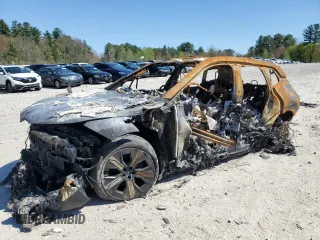 2025 BMW iX xDrive50 z VIN WB523CF02SCU03810, wystawiony jako Copart lot #54659065 z przebiegiem Nie podano mil oraz Nie do naprawy. Historia ofert i sprzedaży dostępna na DreamBid. Obrazek 1.