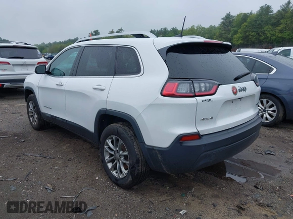2020 Jeep Cherokee Latitude Plus z VIN 1C4PJMLBXLD538959, wystawiony jako IAAI lot #42266458 z przebiegiem 67 543 mil mil oraz . Historia ofert i sprzedaży dostępna na DreamBid. Obrazek 3.
