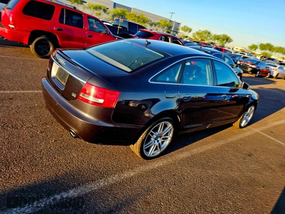 2008 Audi A6 z VIN WAUDV74F48N032472, wystawiony jako Copart lot #75089834 z przebiegiem 162 460 mil mil oraz Czysty tytuł • Clean title. Historia ofert i sprzedaży dostępna na DreamBid. Obrazek 4.