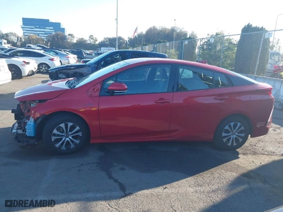 2020 Toyota Prius Prime LE with VIN JTDKARFP3L3143431, listed as a IAAI auction lot 41680790 with NaN miles. Bid and sale history available at carsss.com. Image 15.