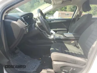 2017 Ford Fusion SE z VIN 3FA6P0H73HR112476, wystawiony jako Copart lot #62946945 z przebiegiem 33 907 mil mil oraz Szkoda całkowita • Salvage title. Historia ofert i sprzedaży dostępna na DreamBid. Obrazek 7.