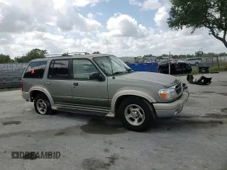 2000 Ford Explorer Eddie Bauer with VIN 1FMZU64E8YZB16294, listed as a Copart auction lot 52494655 with 196,168 mi miles and Salvage title. Bid and sale history available at DreamBid. Image 12.