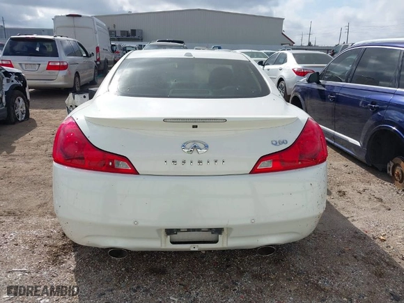 2014 Infiniti Q60 Coupe Journey with VIN JN1CV6EK7EM112339, listed as a IAAI auction lot 41504643 with NaN miles. Bid and sale history available at carsss.com. Image 17.