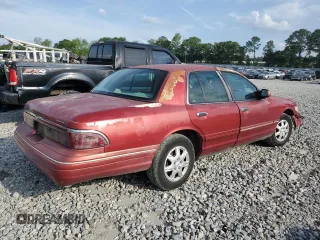 1997 Mercury Grand Marquis GS z VIN 2MELM74W1VX611803, wystawiony jako Copart lot #54315505 z przebiegiem 156 152 mil mil oraz Szkoda całkowita • Salvage title. Historia ofert i sprzedaży dostępna na DreamBid. Obrazek 3.