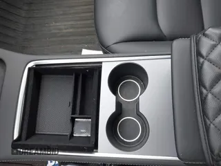 2023 Tesla Model Y Long Range z VIN 7SAYGDEE0PA065534, wystawiony jako IAAI lot #42445868 z przebiegiem 22 638 mil mil oraz . Historia ofert i sprzedaży dostępna na DreamBid. Obrazek 18.
