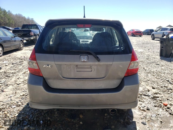 2007 Honda Fit Sport with VIN JHMGD38677S063204, listed as a Copart auction lot 48680995 with 233,496 mi miles and Salvage Title. Bid and sale history available at carsss.com. Image 6.
