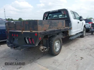 2018 Ford F-250 z VIN 1FD7X2BT6JEC67611, wystawiony jako IAAI lot #42426062 z przebiegiem Nie podano mil oraz . Historia ofert i sprzedaży dostępna na DreamBid. Obrazek 4.