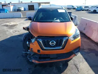 2020 Nissan Kicks SR with VIN 3N1CP5DV8LL546115, listed as a IAAI auction lot 41677174 with 50,678 mi miles. Bid and sale history available at carsss.com. Image 6.