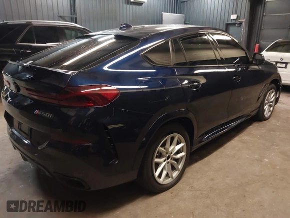 2022 BMW X6 M50i z VIN 5UXCY8C05N9J70601, wystawiony jako IAAI lot #42344397 z przebiegiem 49 085 mil mil oraz . Historia ofert i sprzedaży dostępna na DreamBid. Obrazek 4.