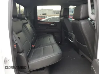 2022 GMC Sierra 1500 with VIN 3GTUUGET7NG527571, listed as a Copart auction lot 84664684 with 43,336 mi miles and Salvage Title. Bid and sale history available at DreamBid. Image 10.